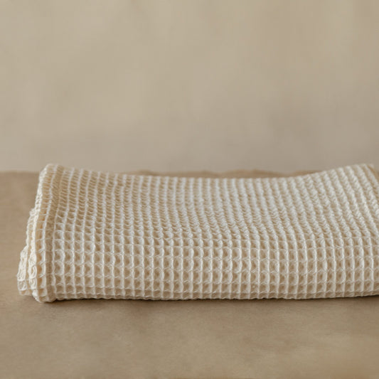 WAFFLE BATH TOWEL- NATURAL