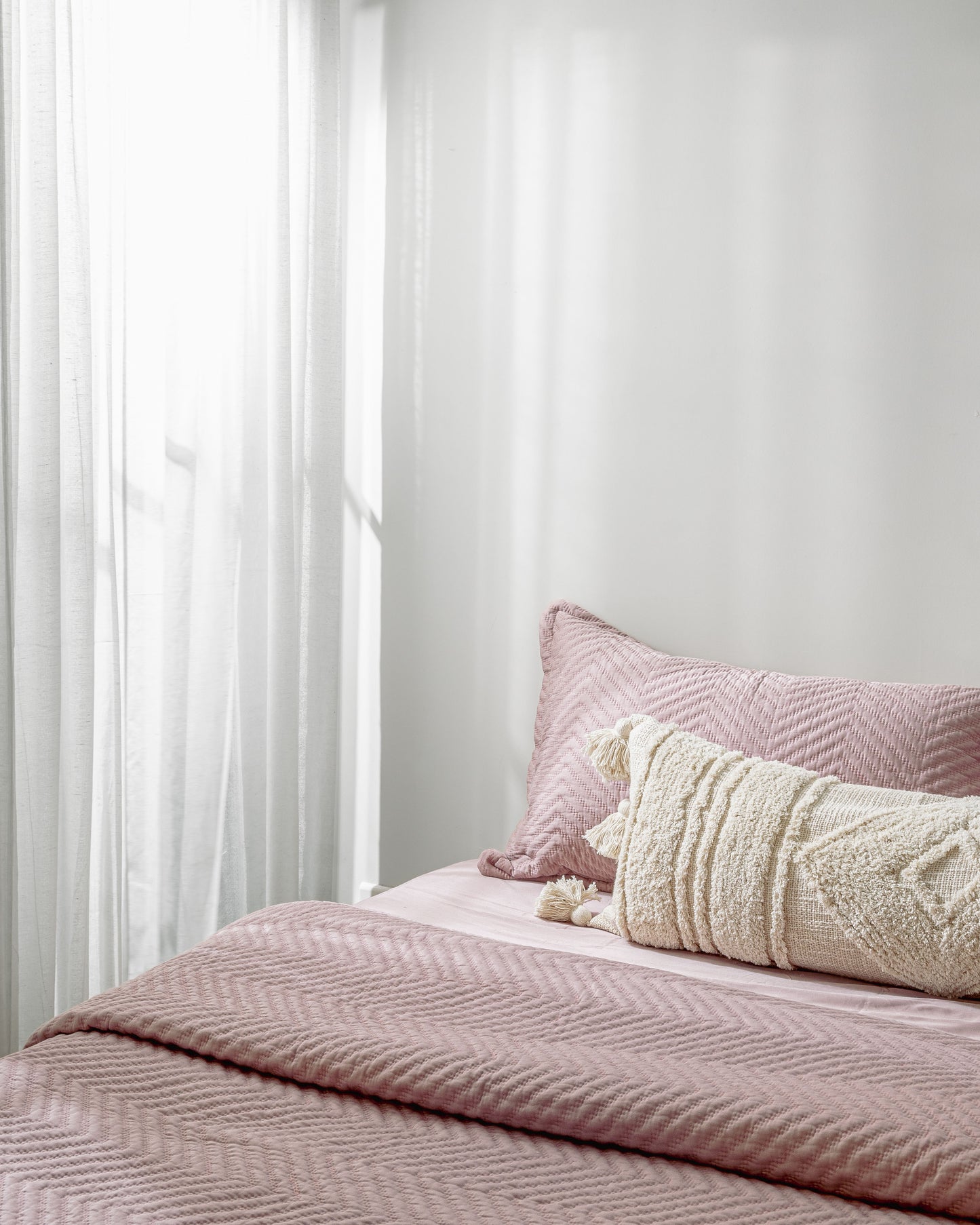 STELLA BEDDING SET