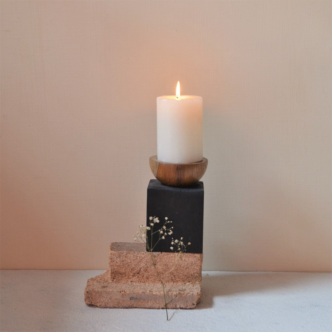 GIRD CANDLE HOLDER