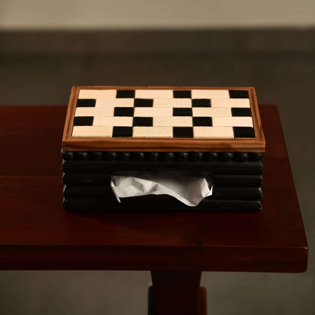 PIANO KEYS TISSUE BOX