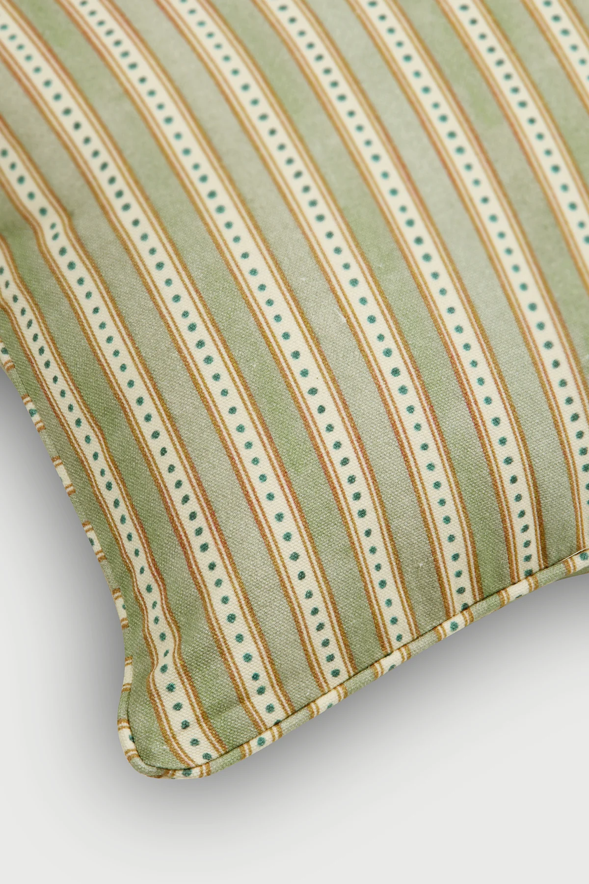 RIVER FERN ONBLONG CUSHION COVER