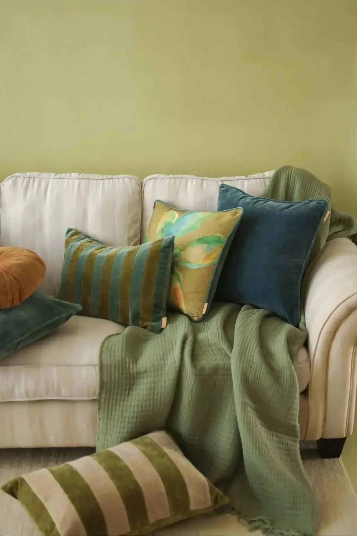 HOLLY AZURE STRIPED OBLONG CUSHION COVER