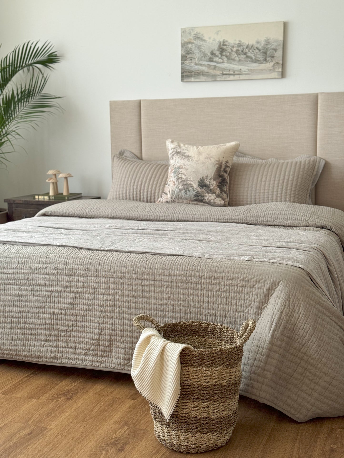 CARRIE LIGHT QUILTED BEDDING