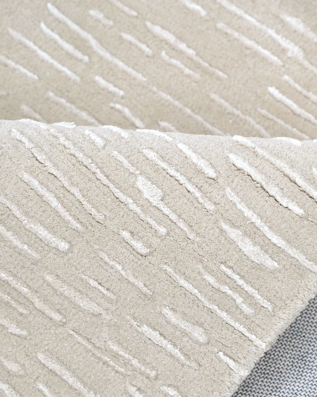 CABELLA WOOL & SILK RUG - FROST