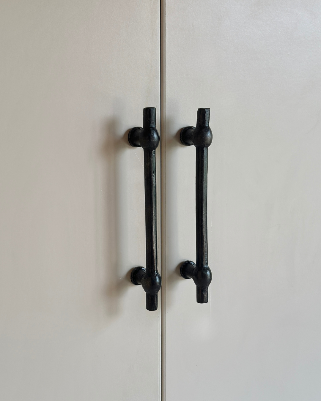 MARQUEE CABINET HANDLE