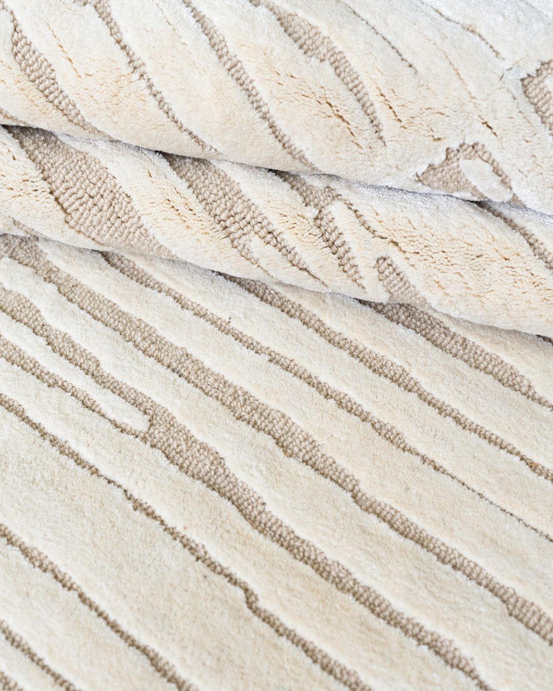 DUNE WOOL & SILK RUG