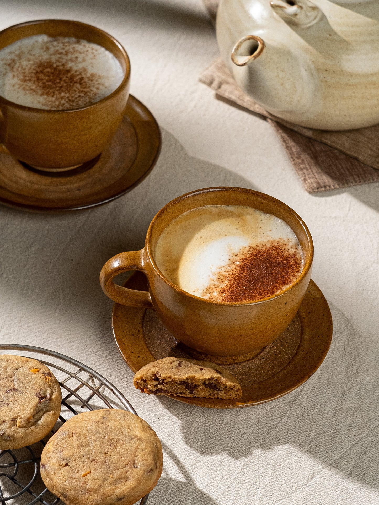 URVARA DEEP CUP AND SAUCER
