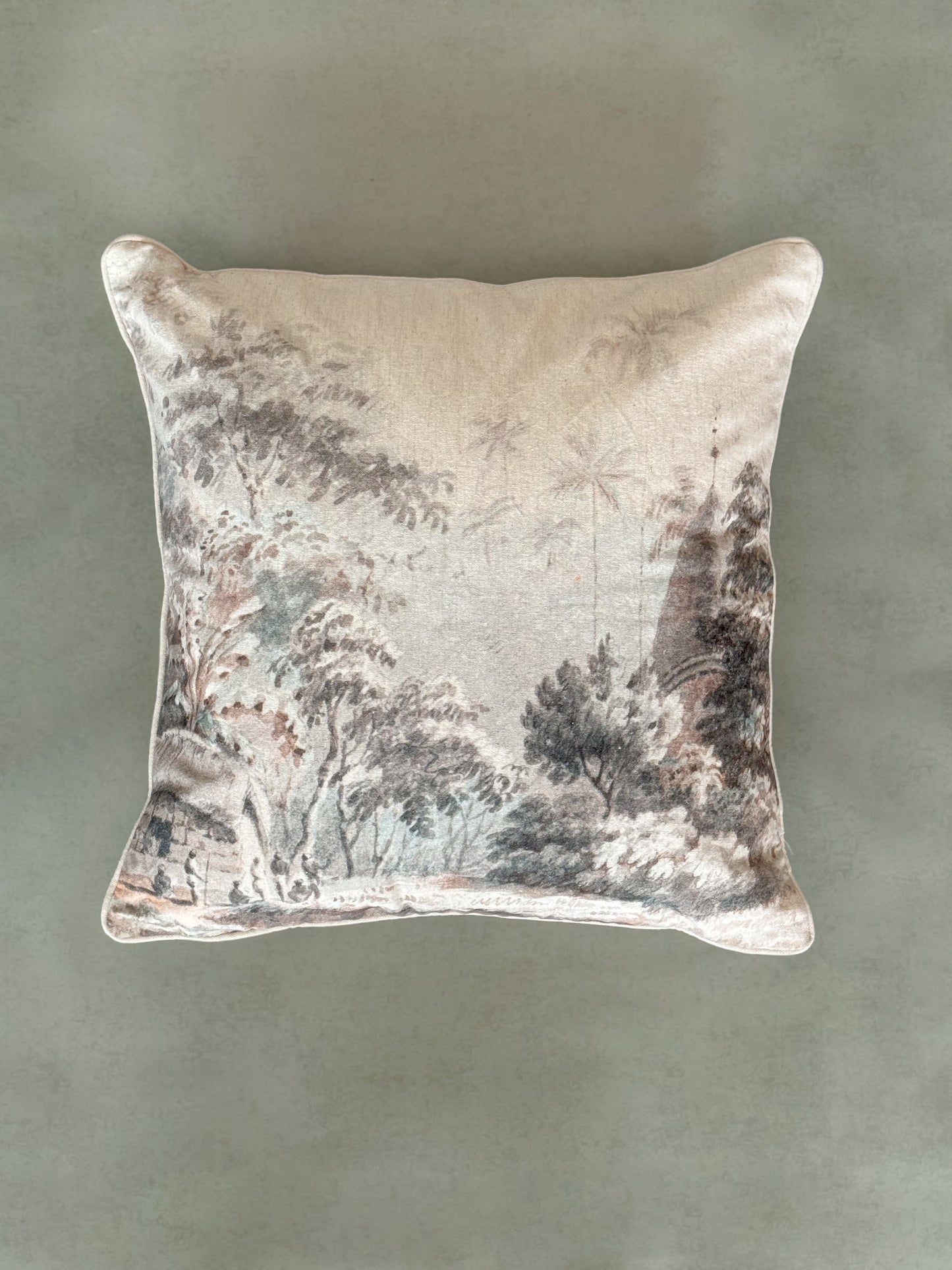 SEVILLE CUSHION