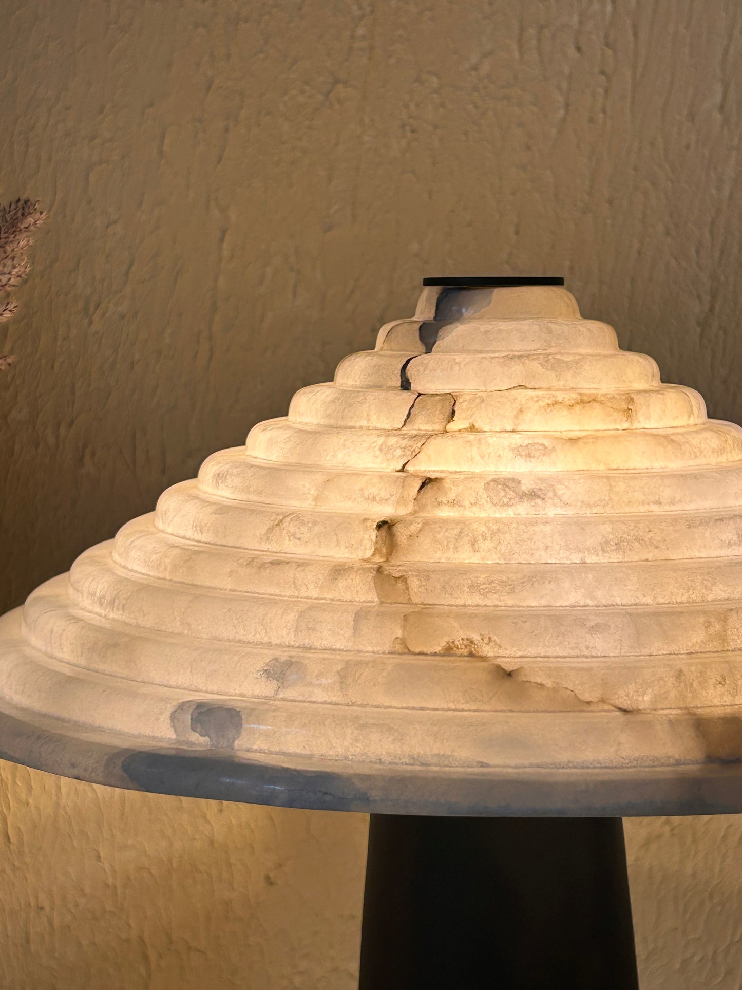 KASTO TABLE LAMP