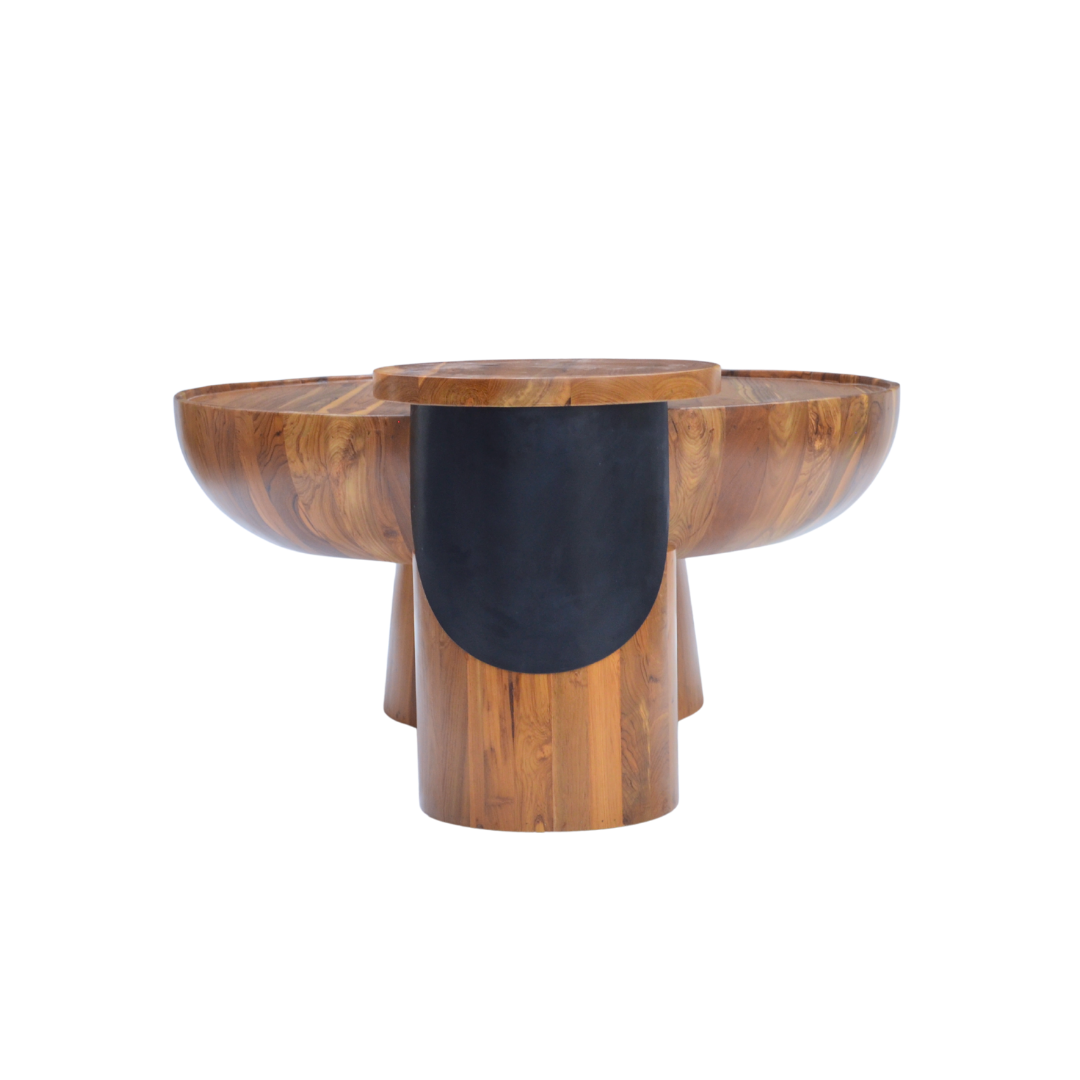 ASKA COFFEE TABLE