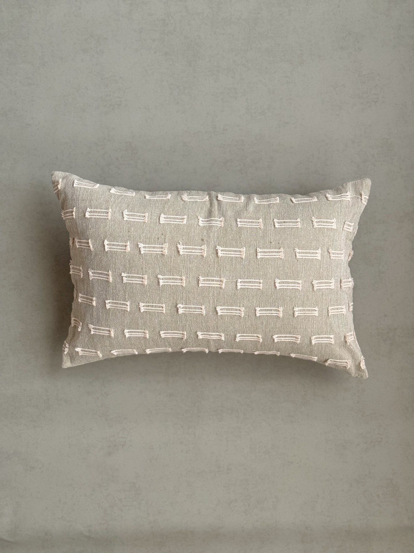 HAZEL CUSHION