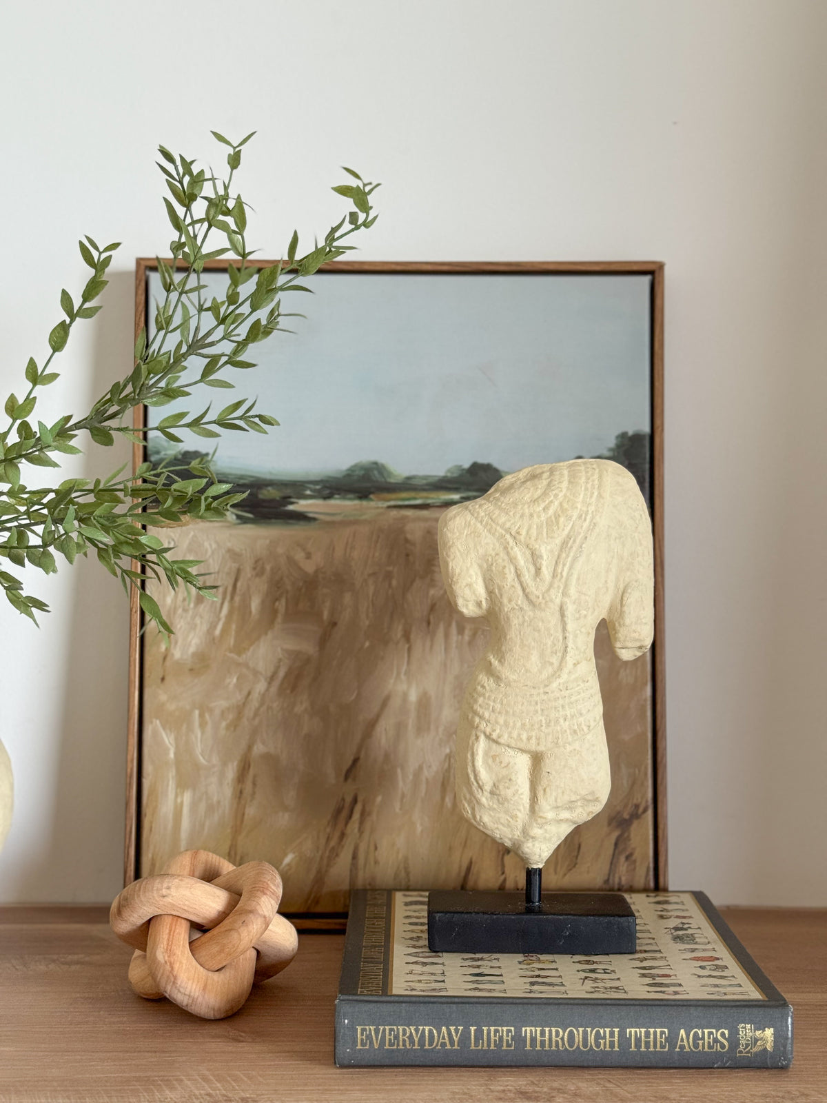 LADY FIGURE COTTON MACHE