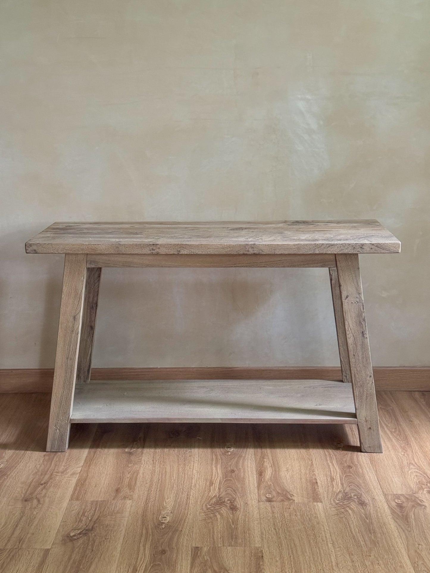 JULIUS CONSOLE