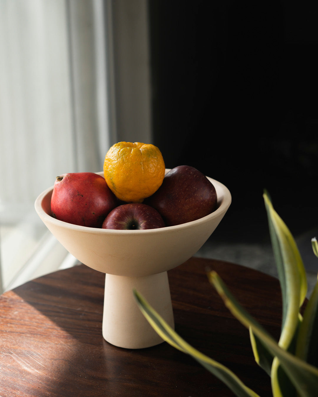 ASTER CERAMIC FRUIT BOWL