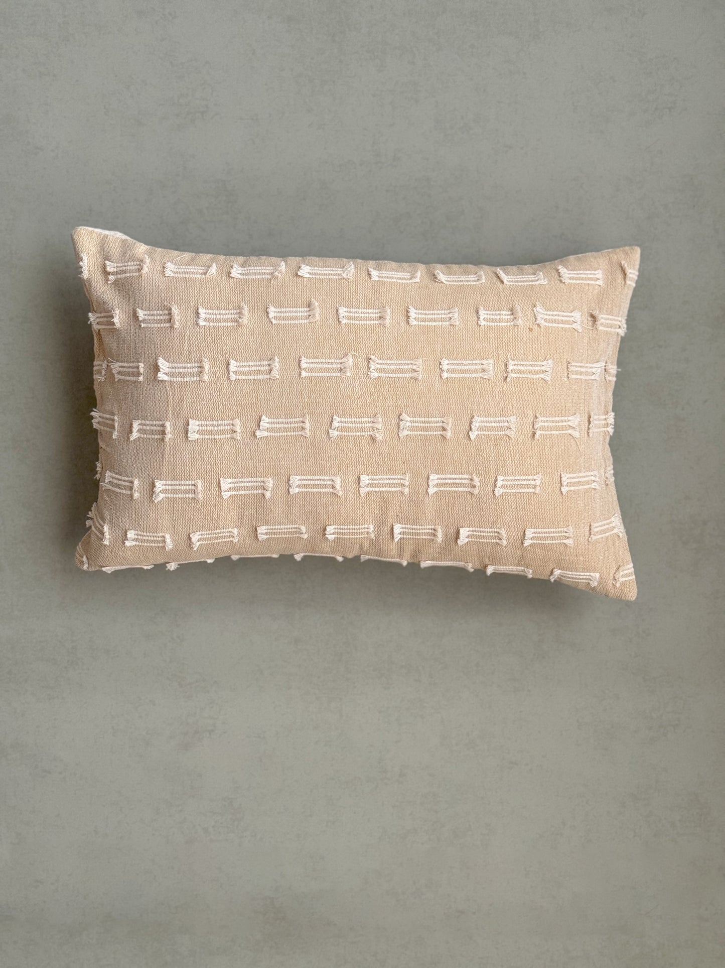 HAZEL CUSHION