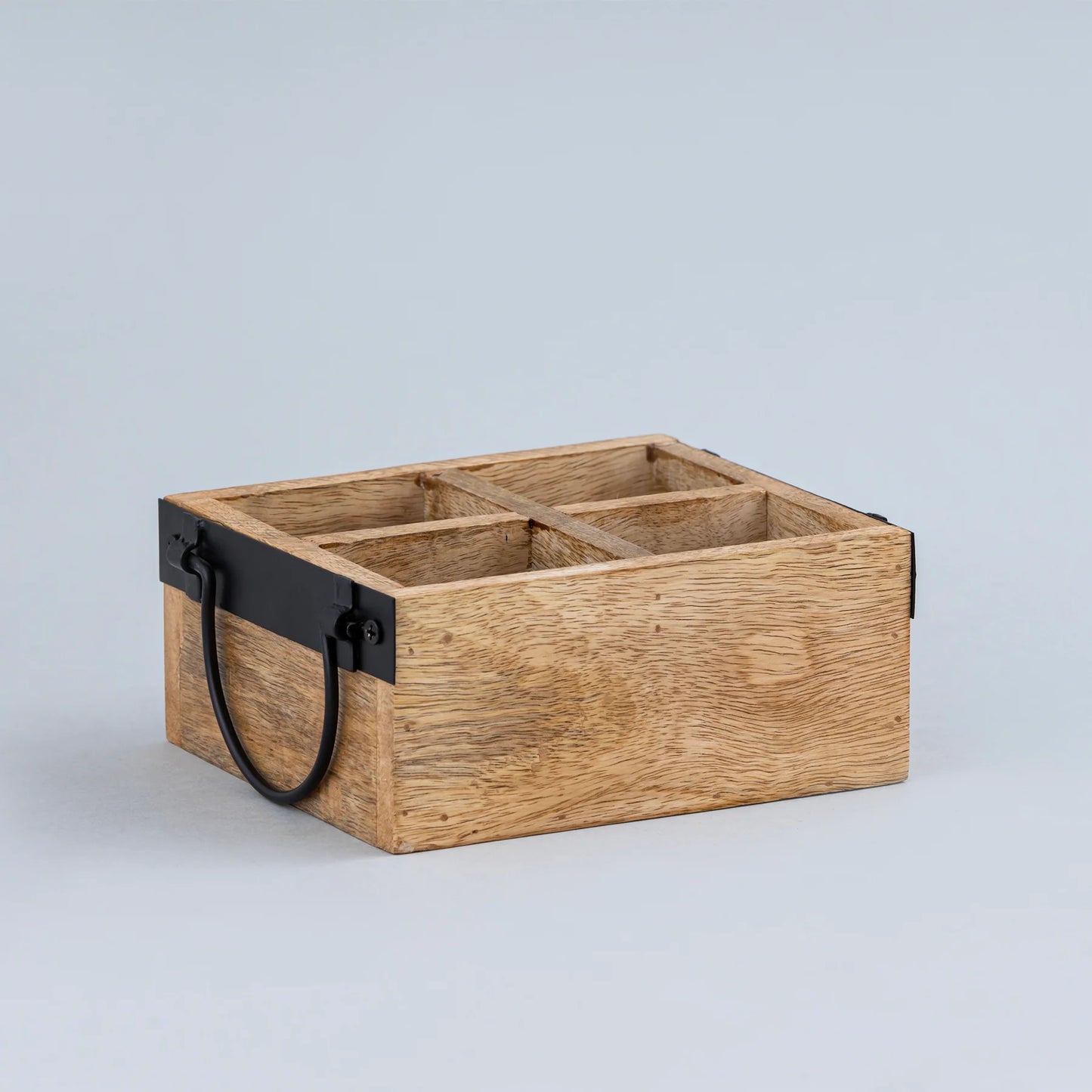 WOODEN TABLE ORGANIZSER
