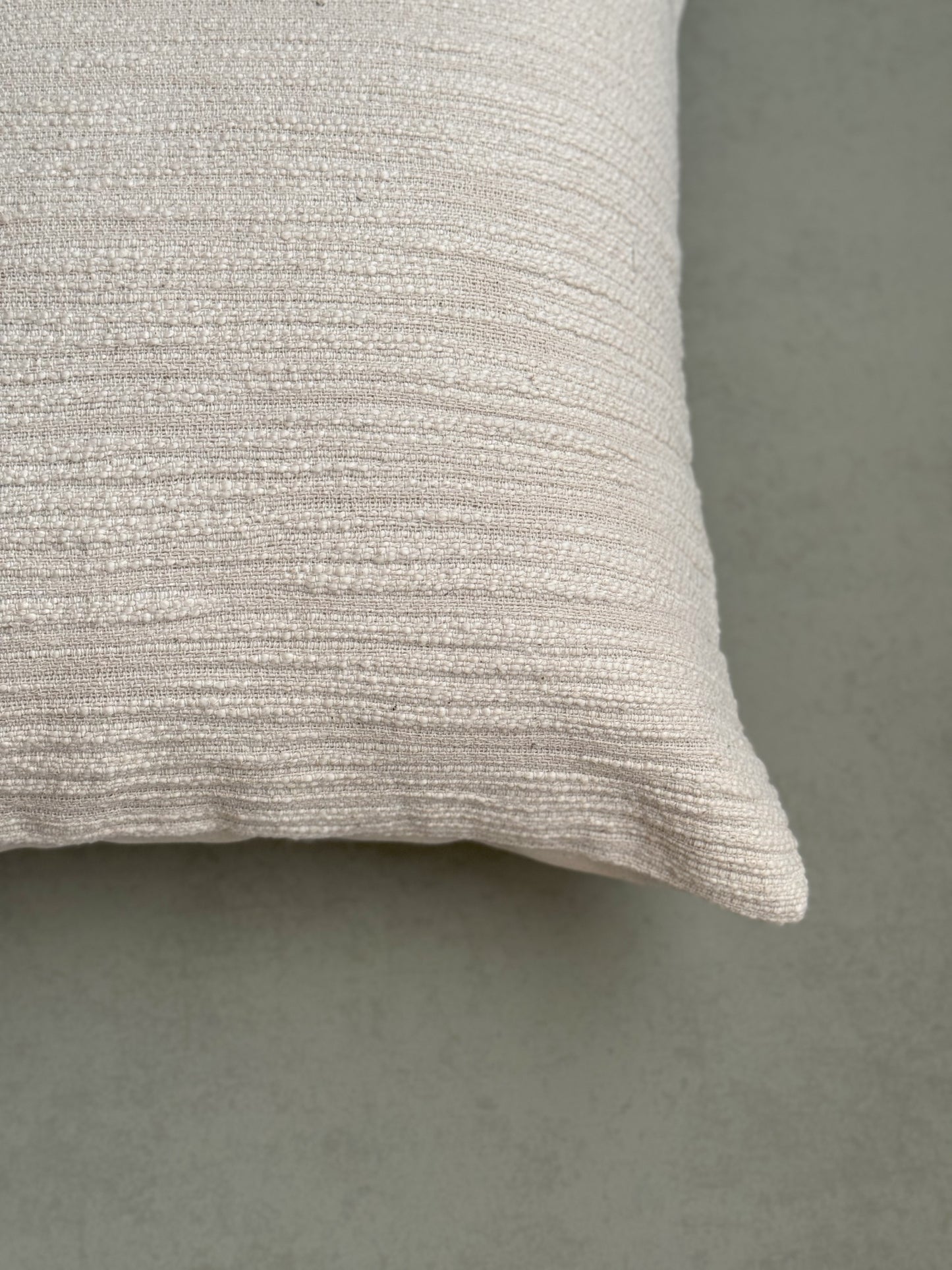 ALLEN CUSHION