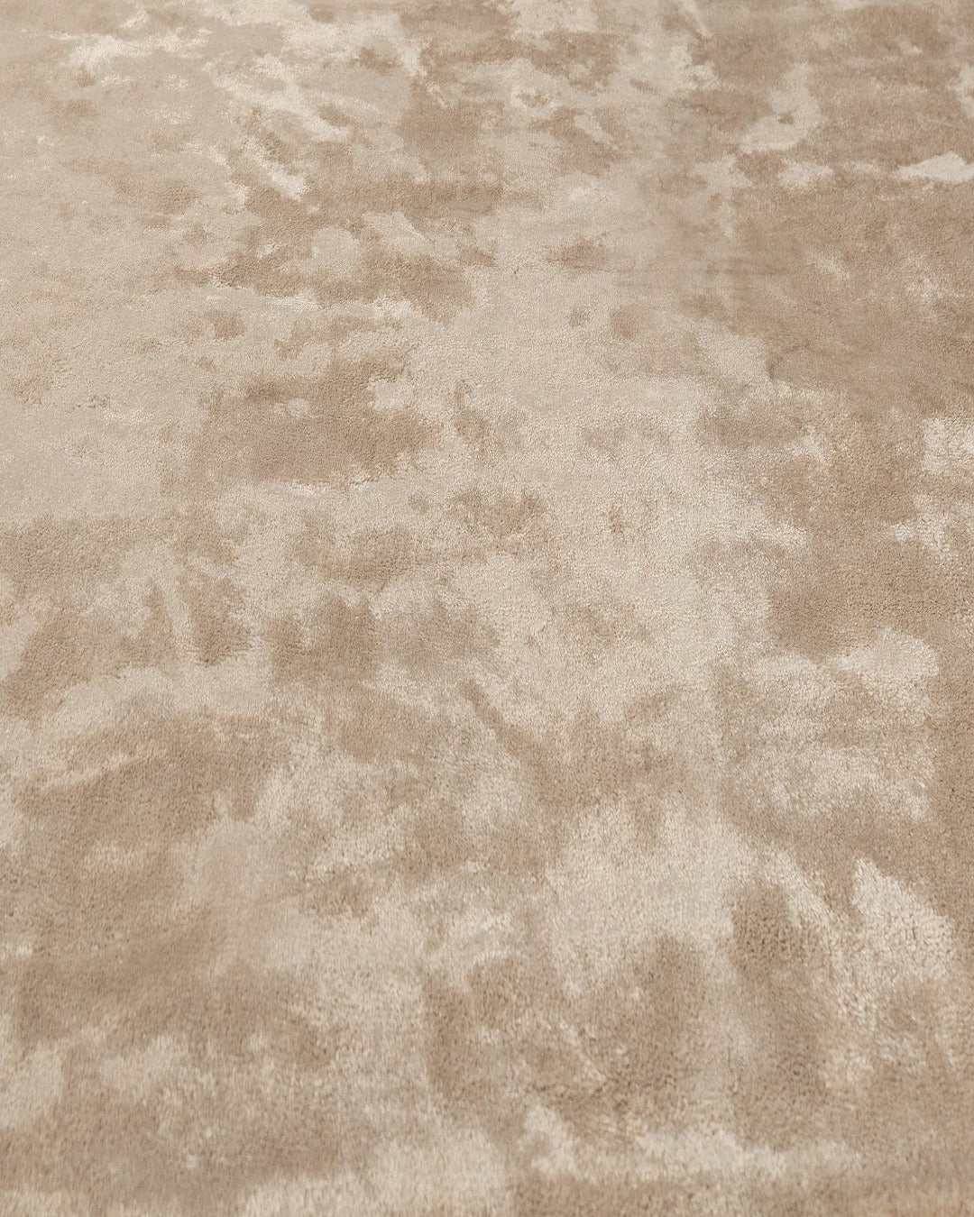 ABSTRACT SILK RUG - CLAY