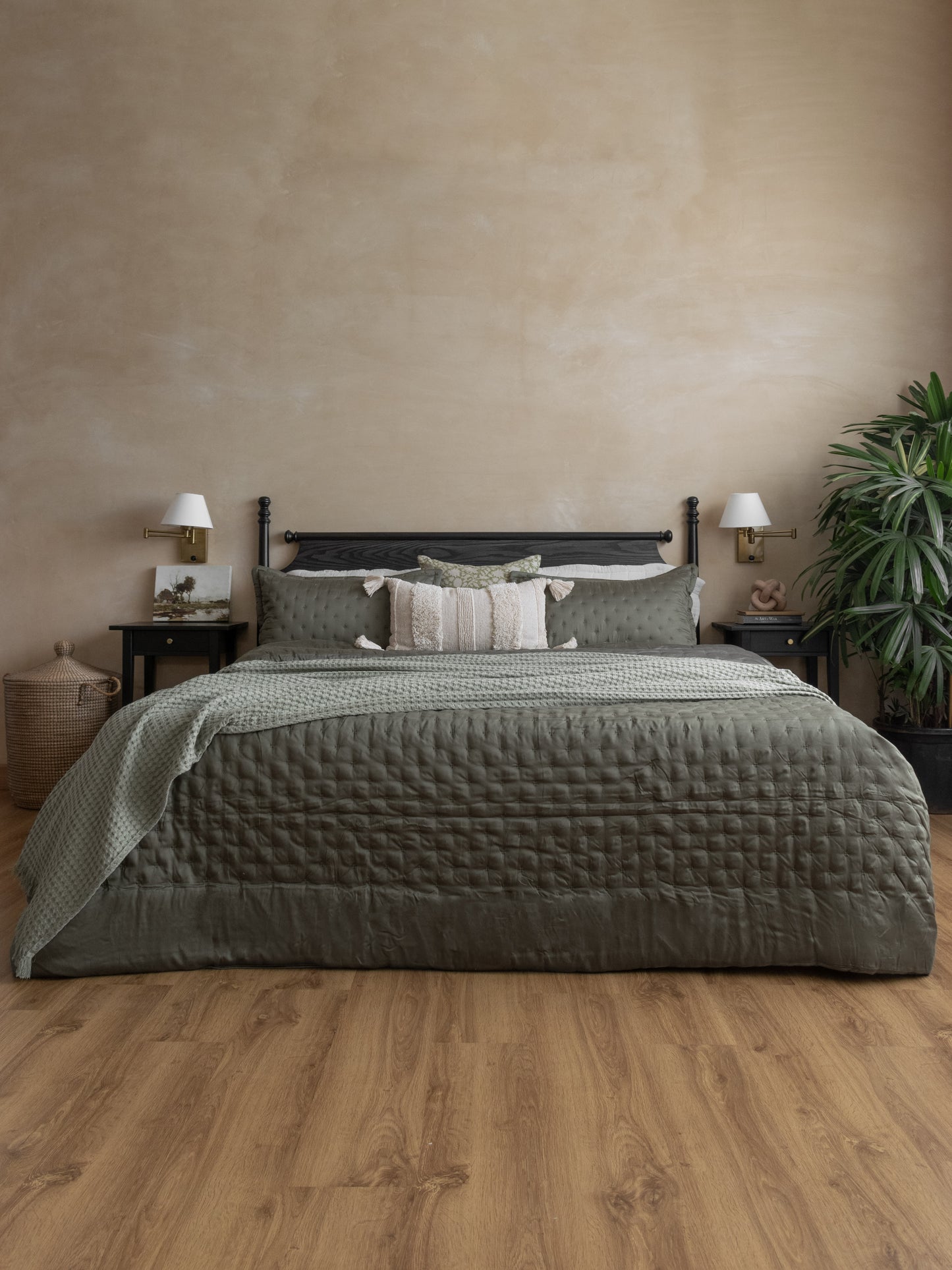 HILTON BEDDING