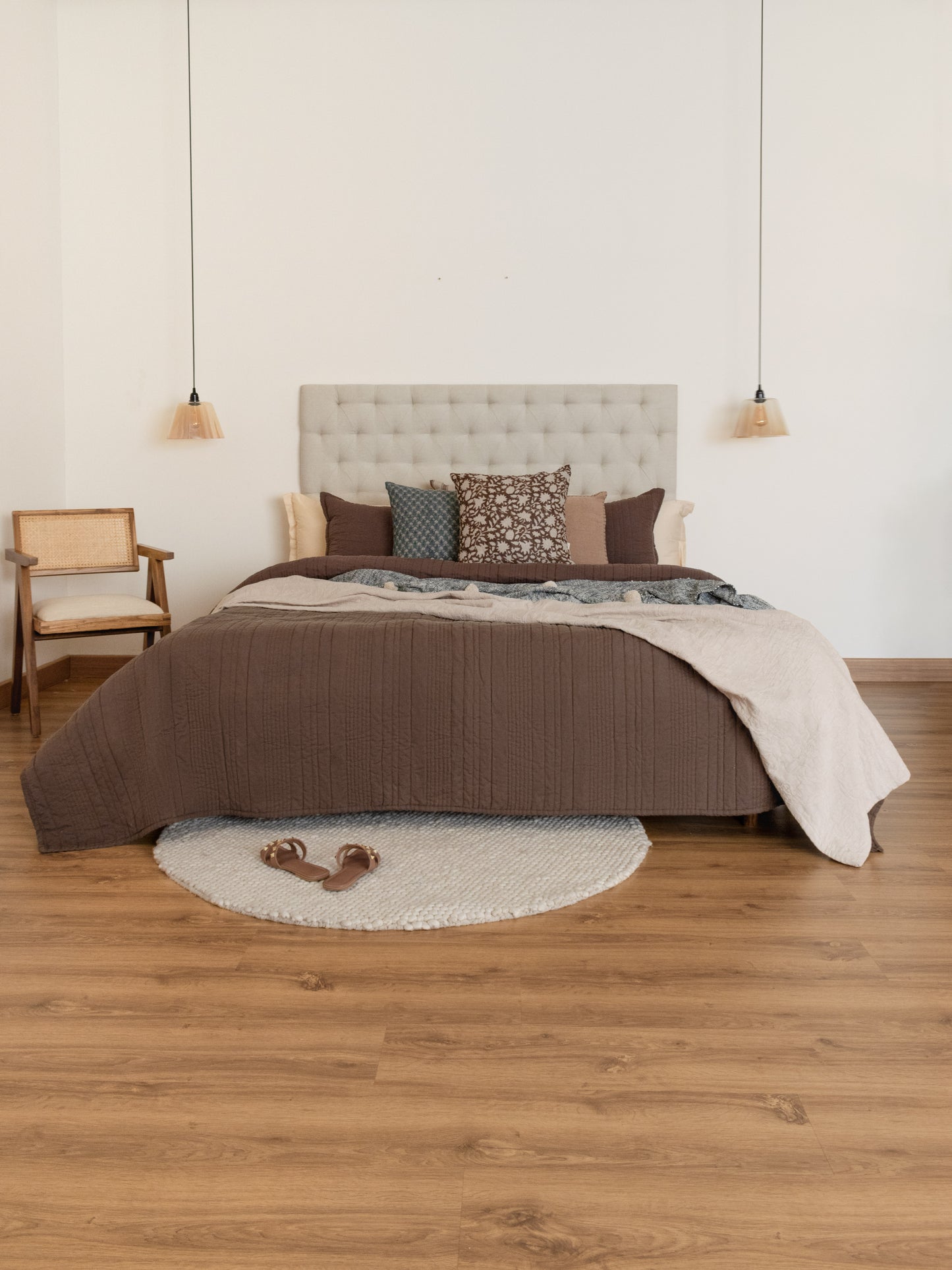 AMARI DARK BROWN BEDDING