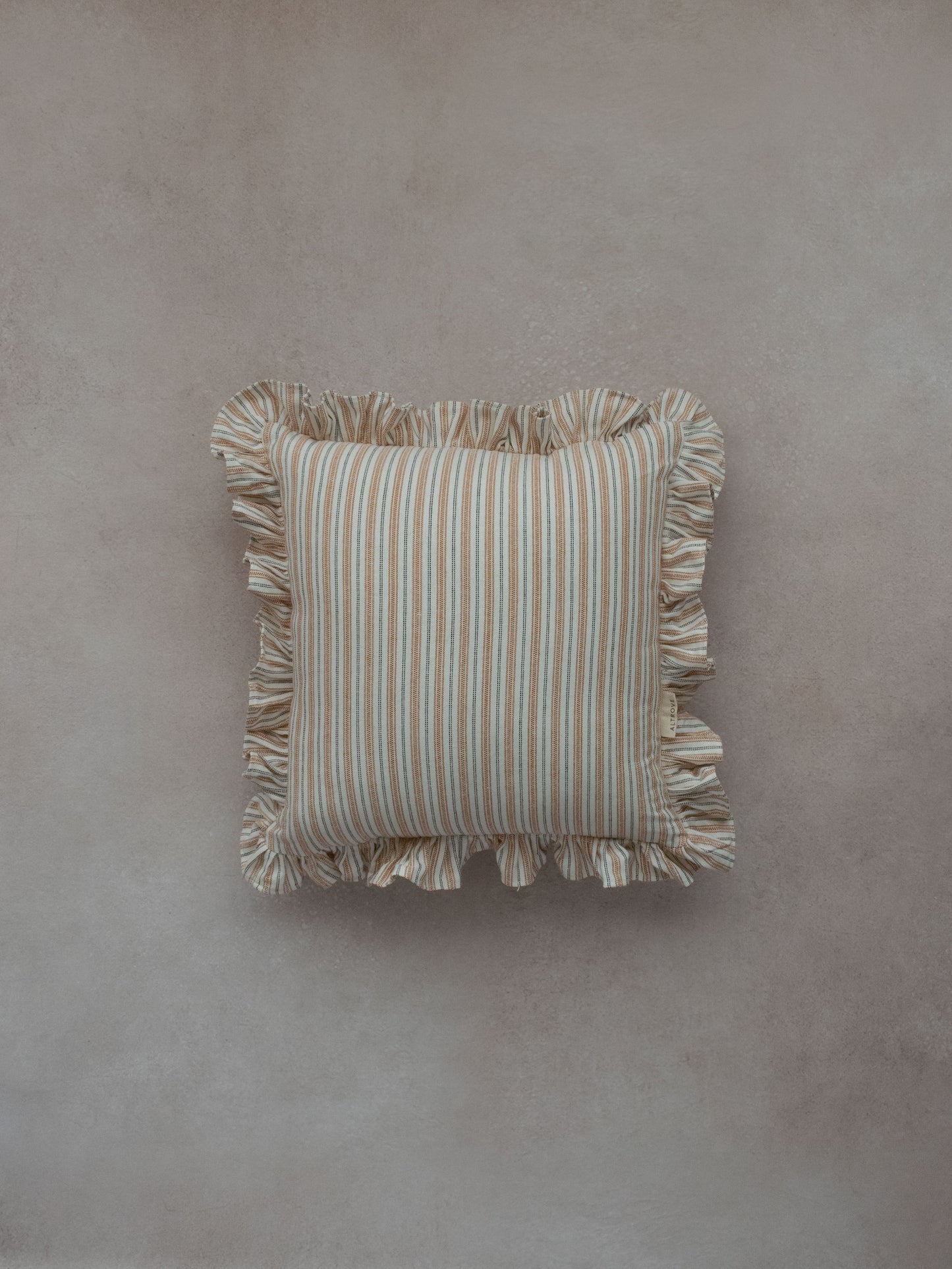 KEN STRIPE CUSHION