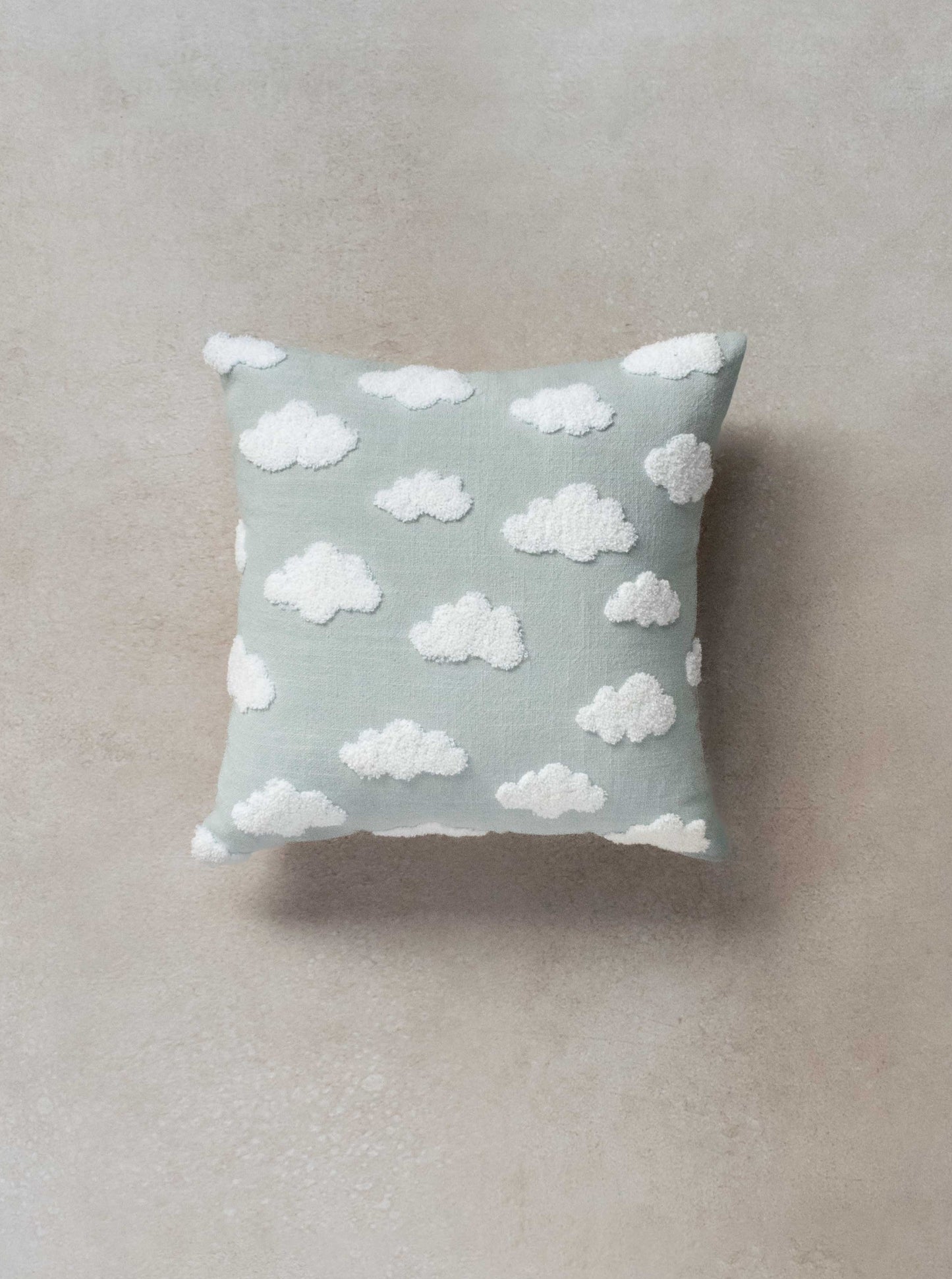 CLOUD CUSHION
