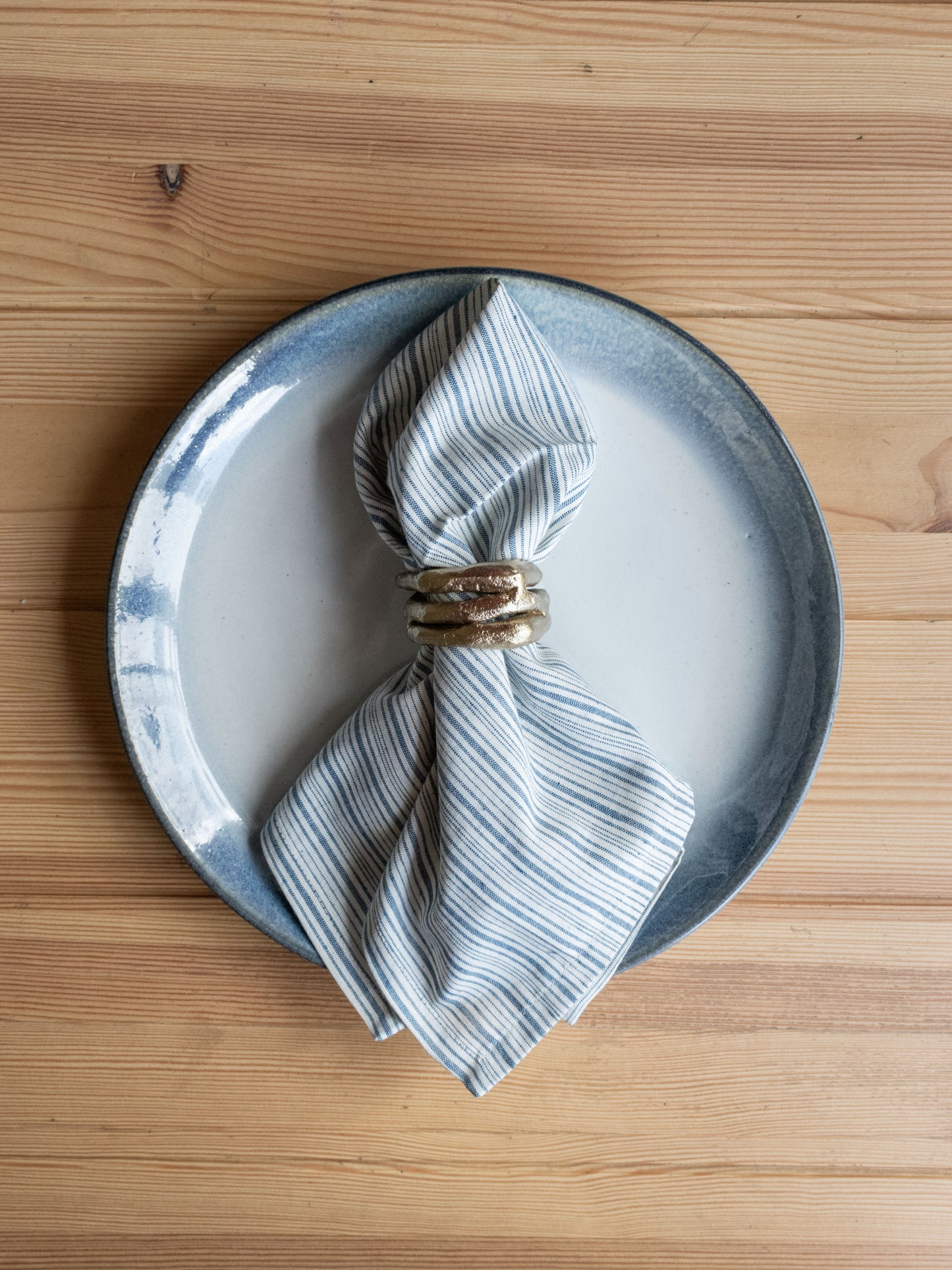 PIN STRIPE NAPKIN