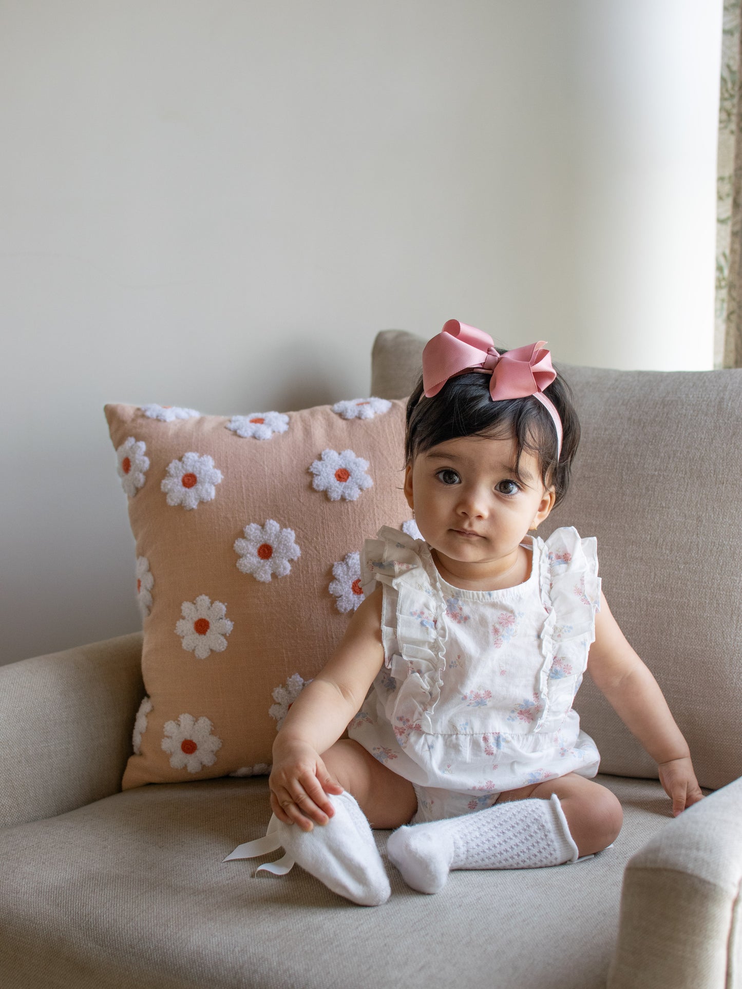 DAISY CUSHION