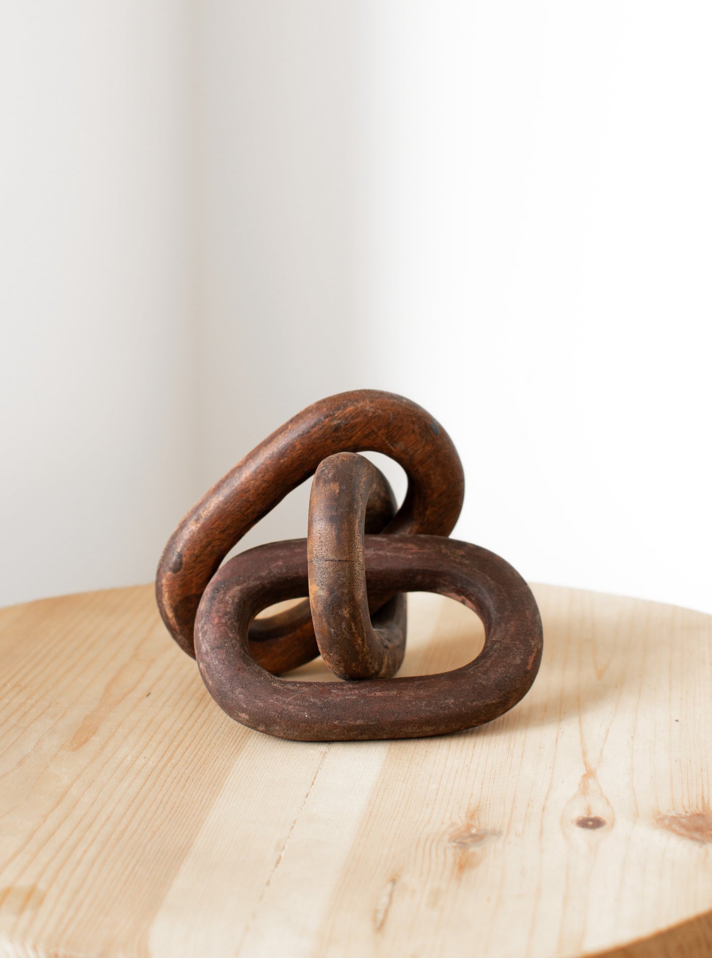 BROWN CHAIN LINK