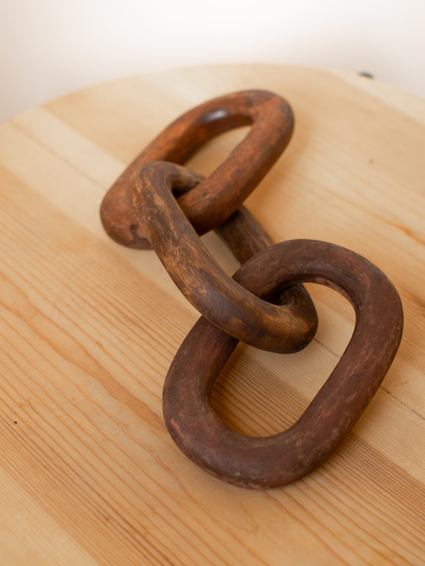 BROWN CHAIN LINK