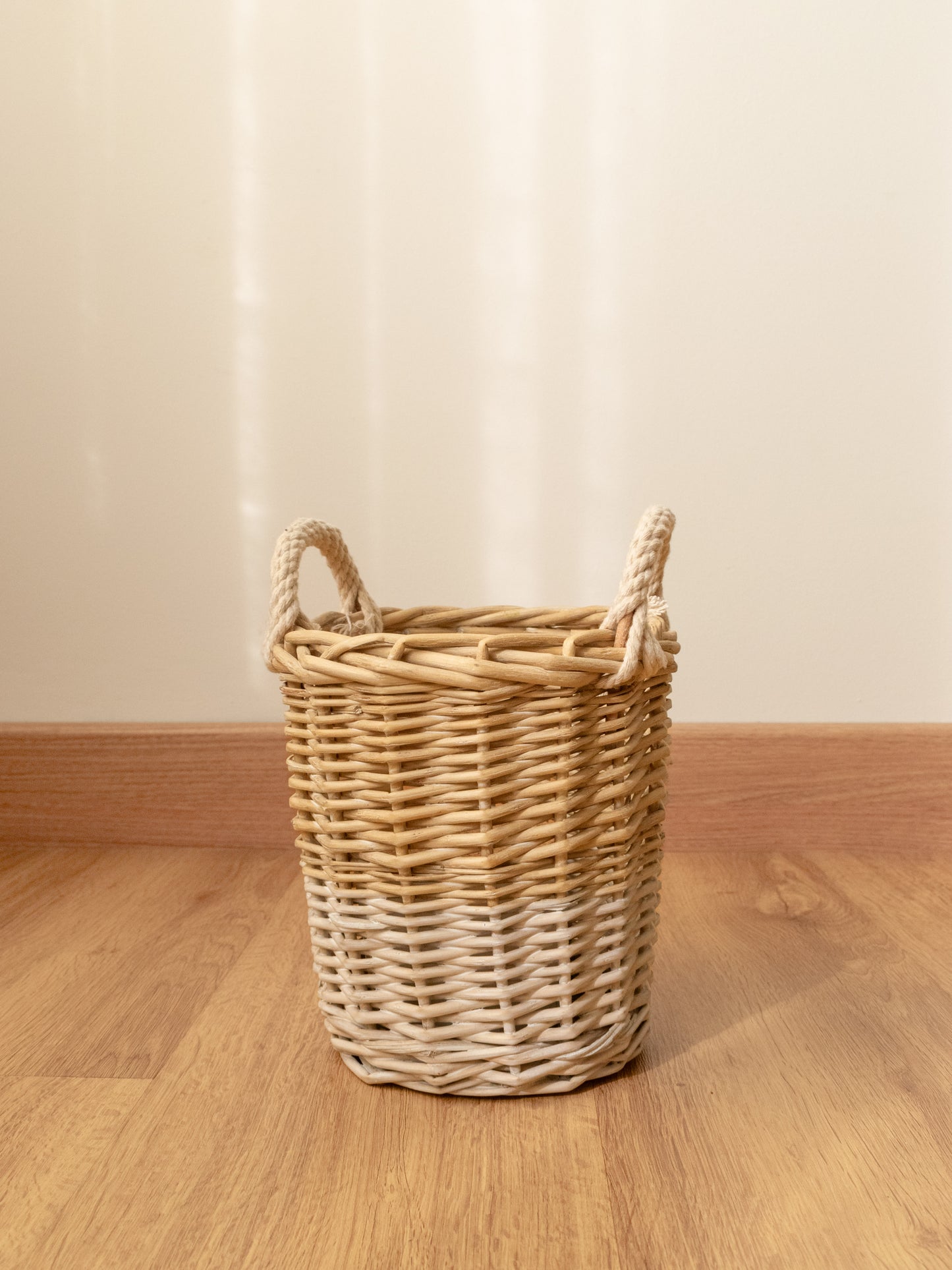KIKO RATTAN BASKET