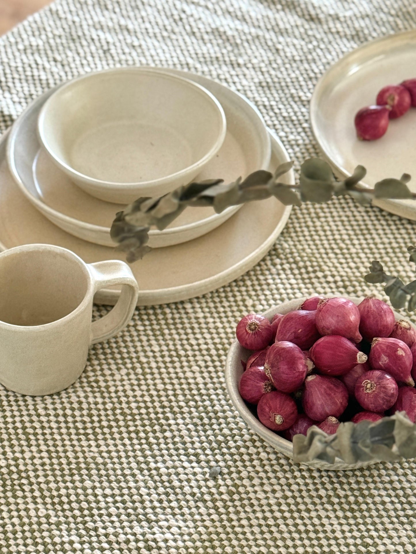 ANGLED SET- TEXTURED WHITE