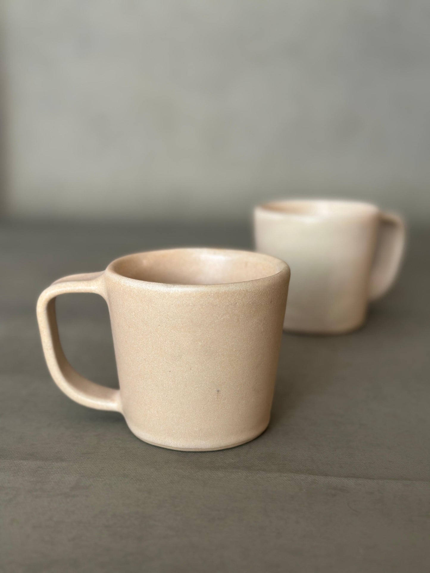 ANGLED MUG