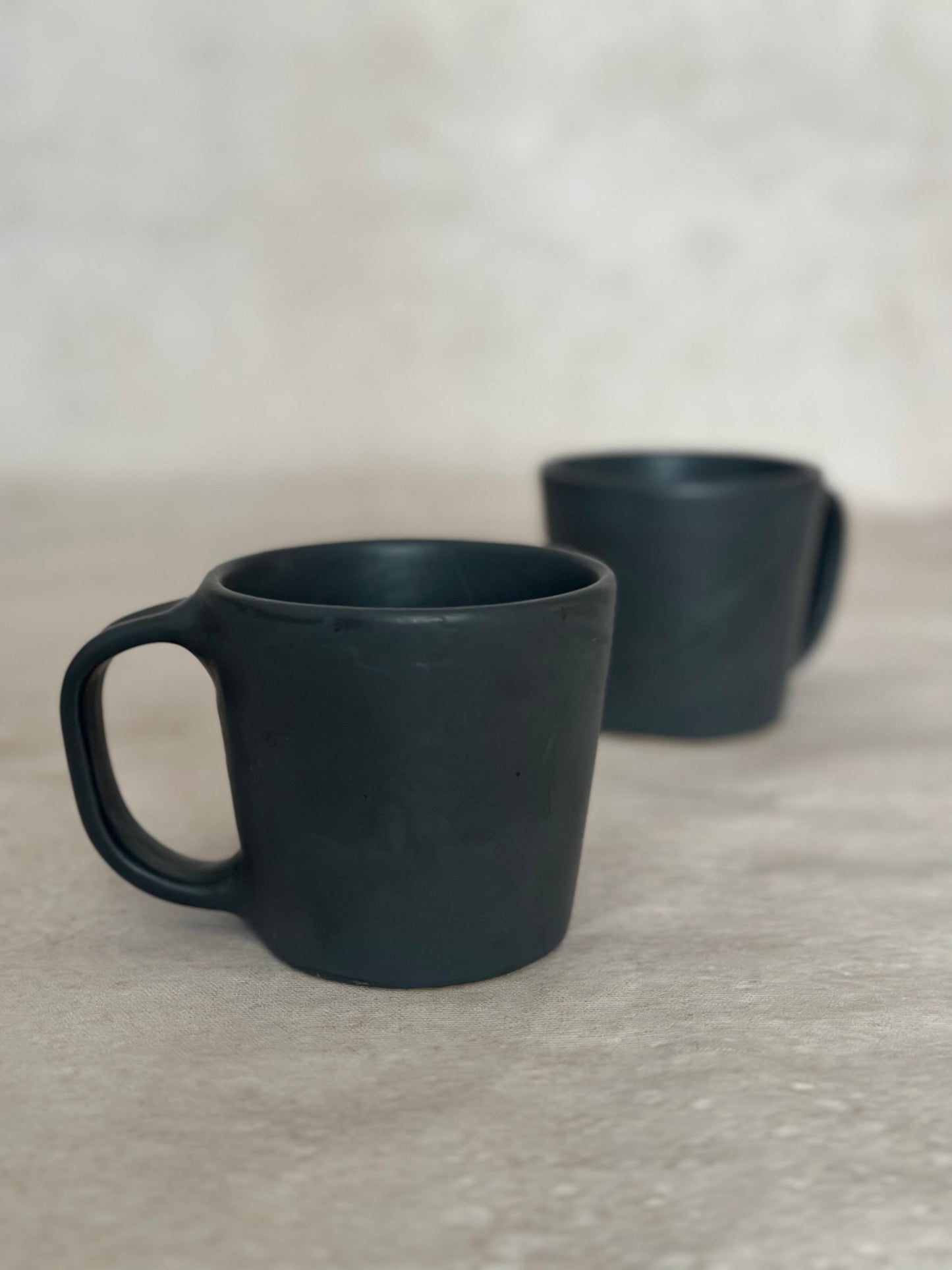 ANGLED MUG