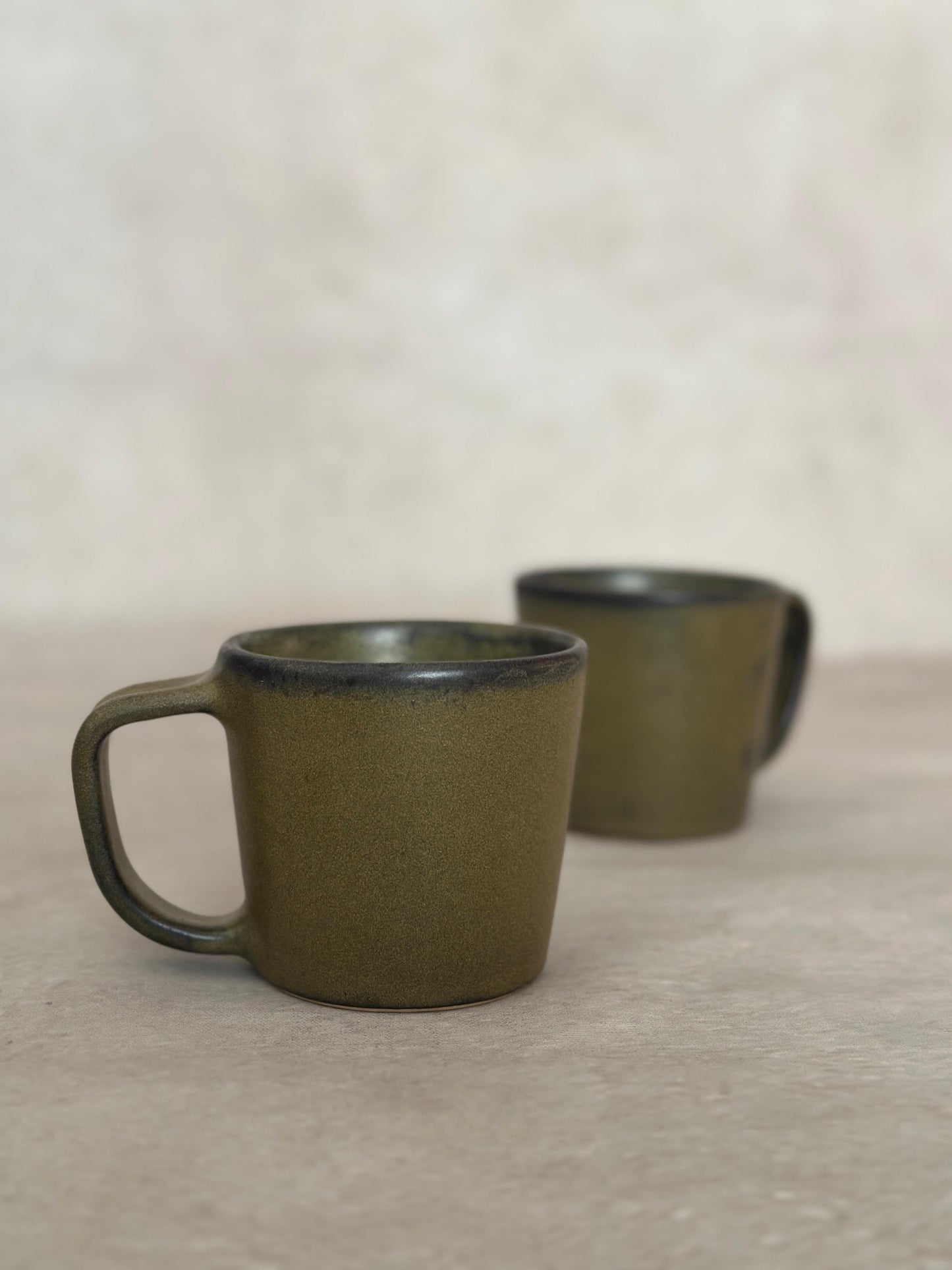 ANGLED MUG