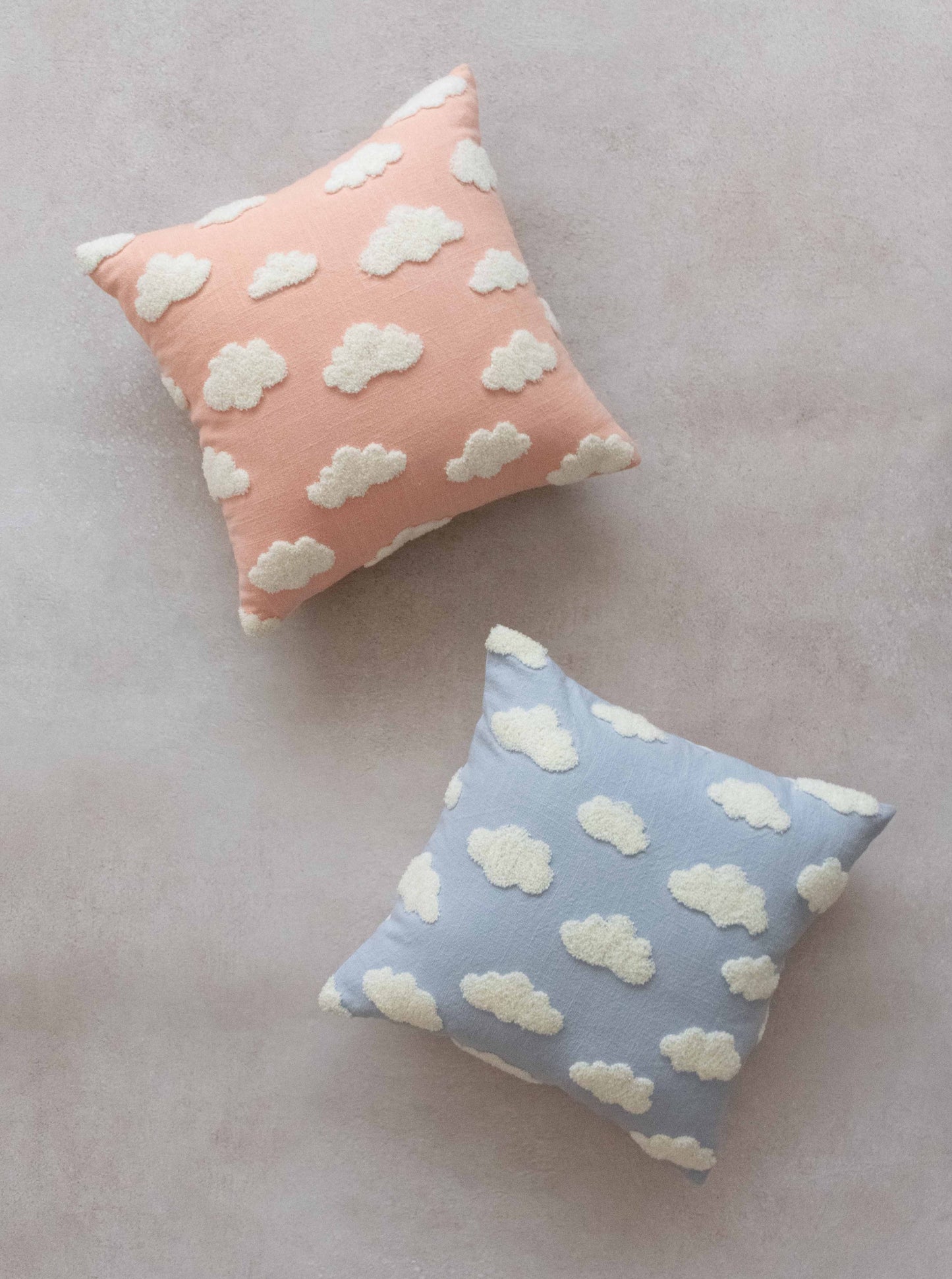 CLOUD CUSHION