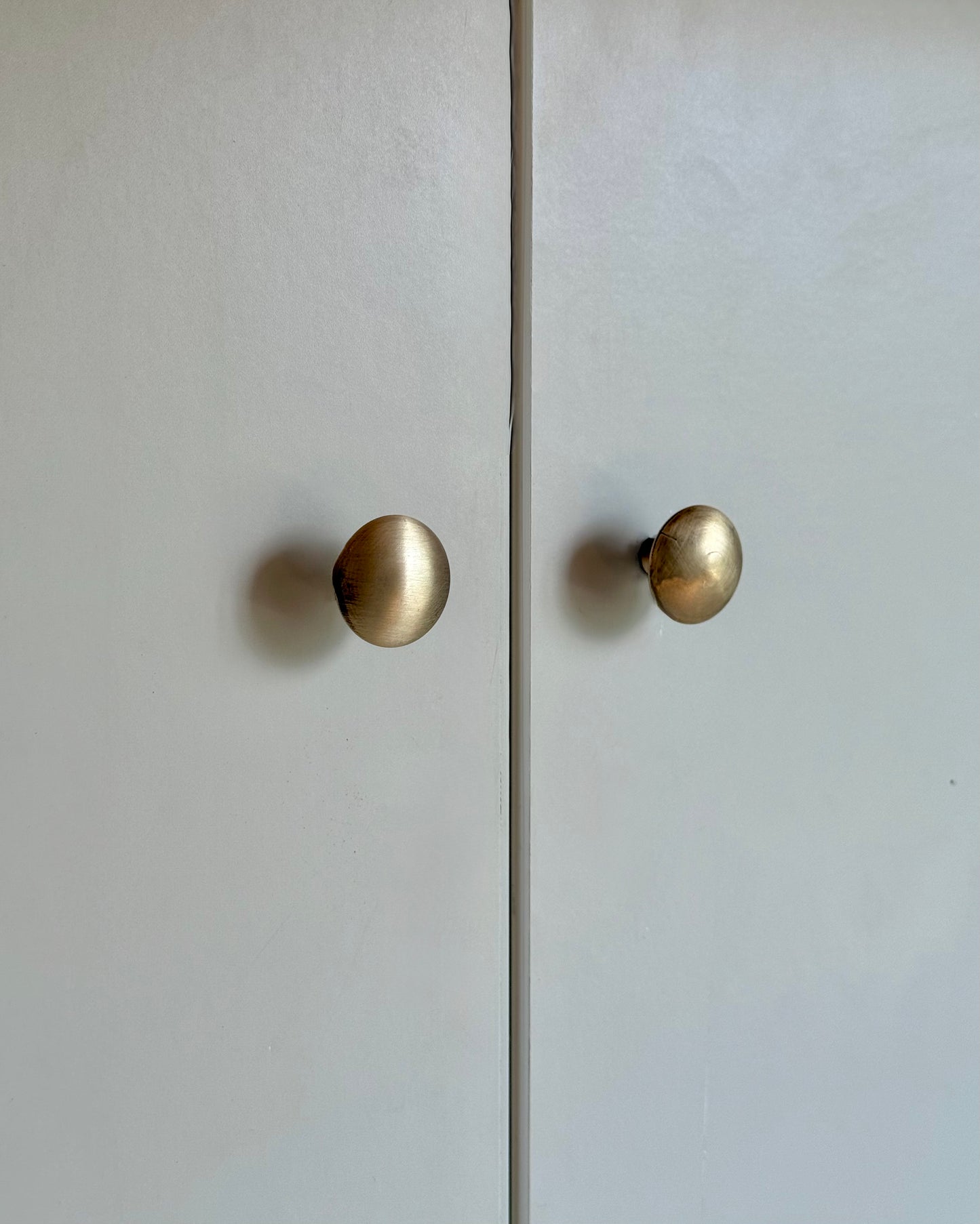 CECIL KNOB- BRASS