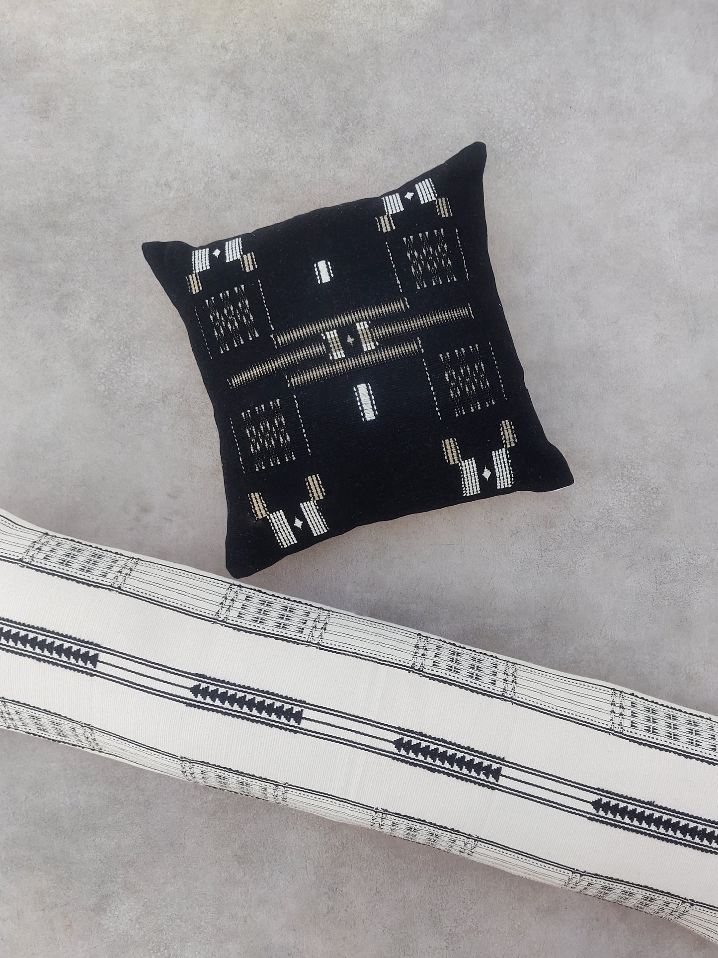 MAREN CUSHION