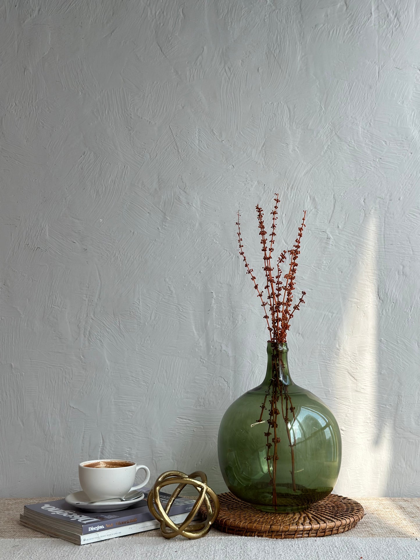 FERN ROUND VASE- styled- EDAMAME