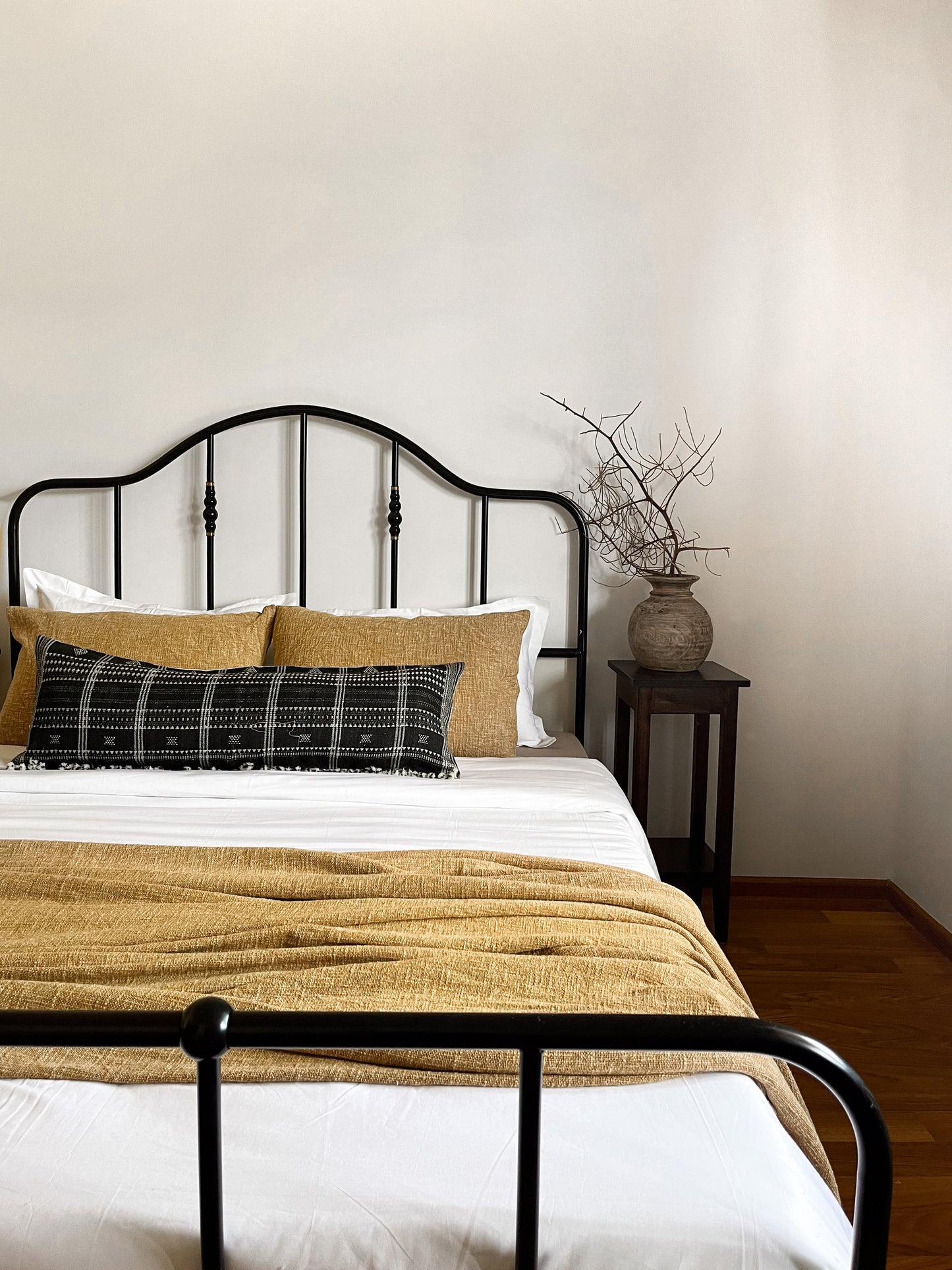MUSTARD EMMER BEDDING SET