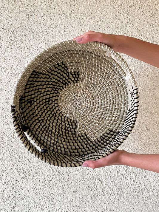 OLIVER SABAI TRAY