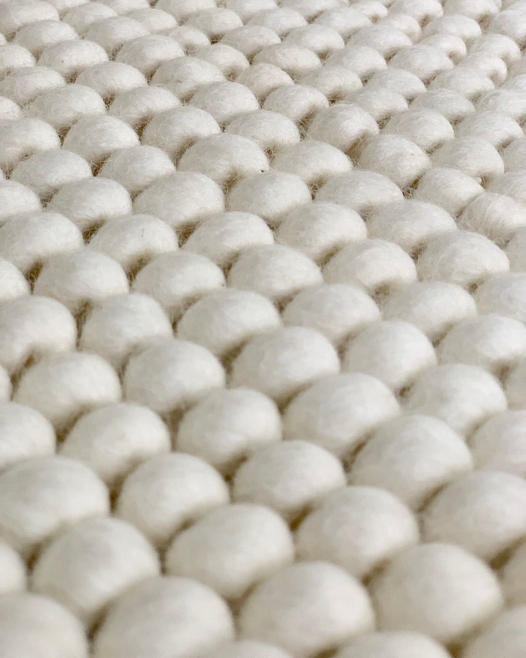 PEBBLE & BRAID RUG