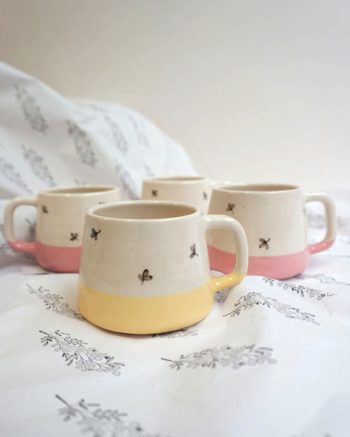 BELA TEACUPS (SET OF 4)
