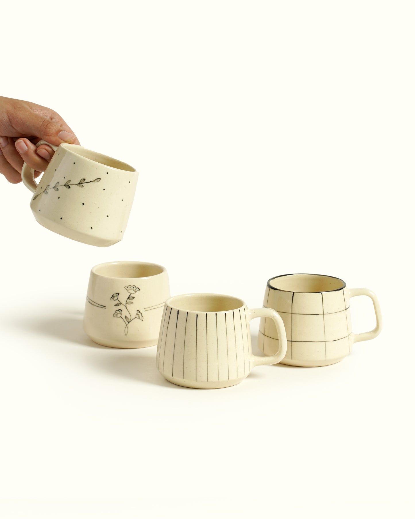 HARMONY TEACUPS (SET OF 4)