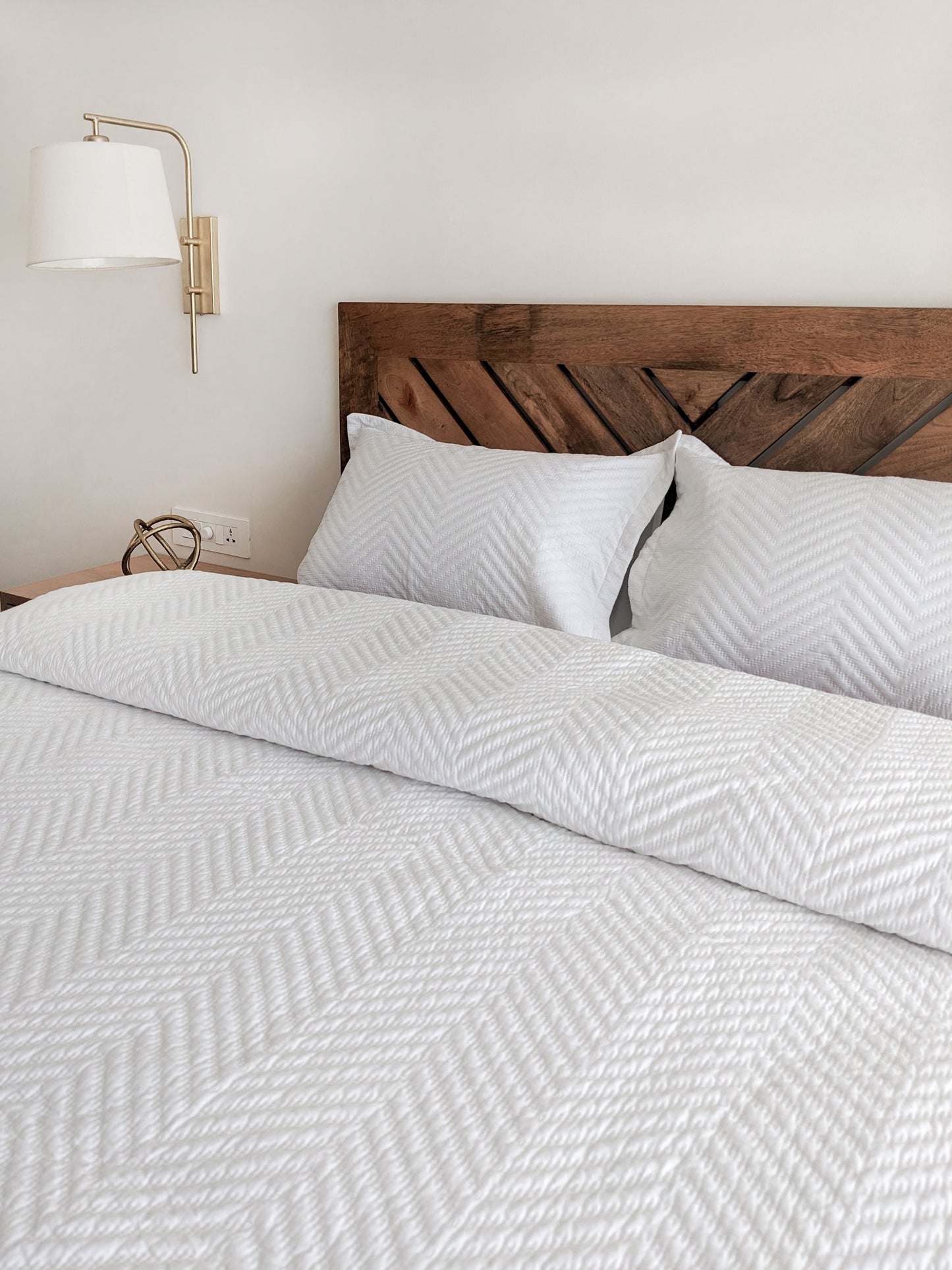 STELLA BEDDING SET