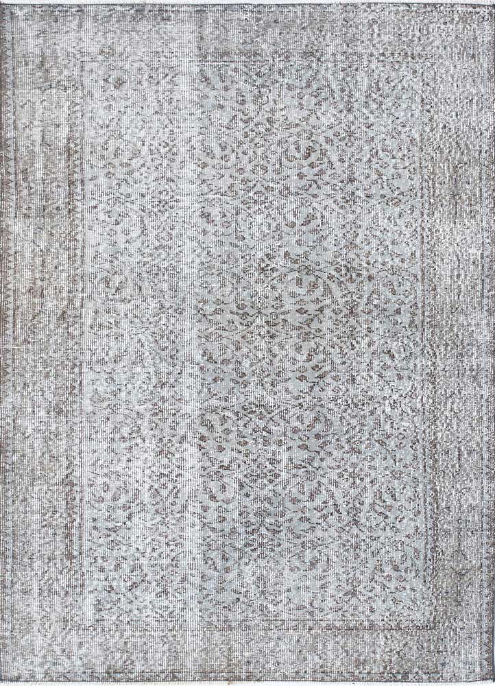 VINTAGE GOLD BROWN HAND KNOTTED RUG
