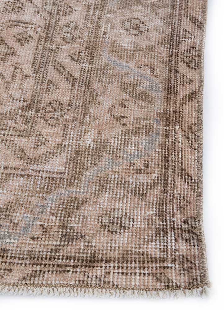 VINTAGE GOLD RUG