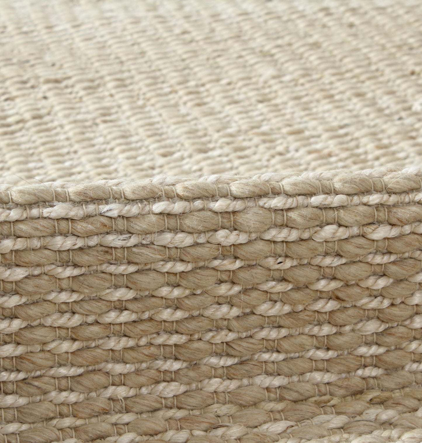 SIMPLICITY PLATES RUG