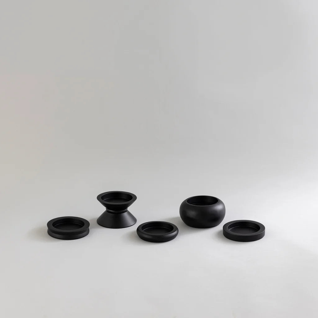 CANDLE HOLDERS BLACK- SET OF 5