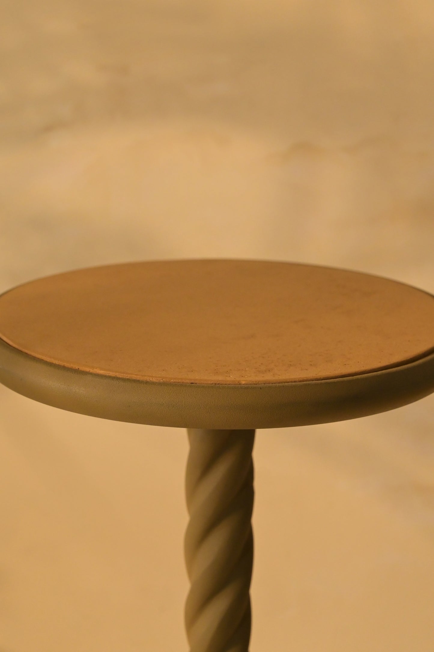 TOVA SIDE TABLE